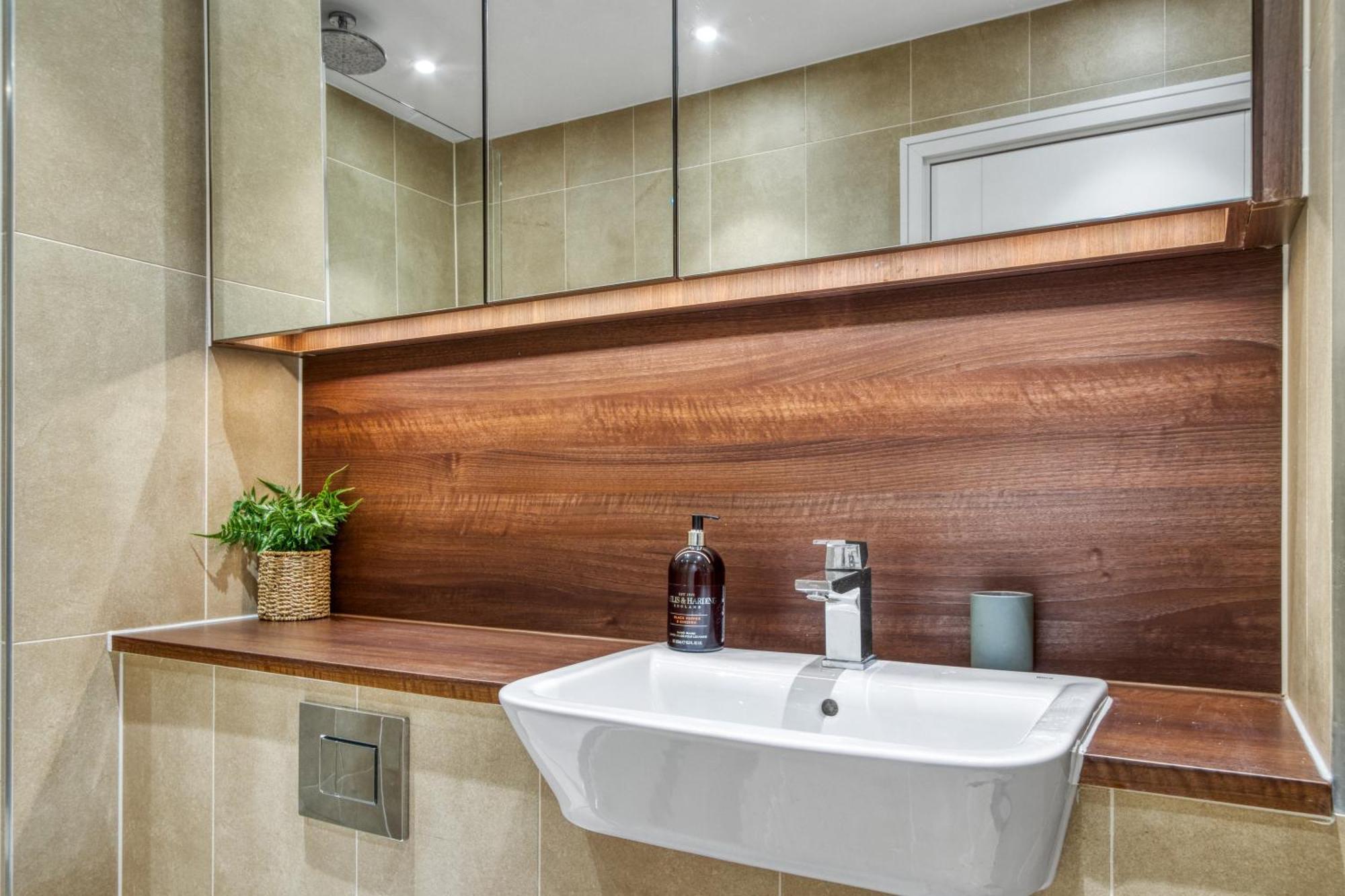 Stunning 360º View Luxurious Penthouse Apartment London Exterior photo